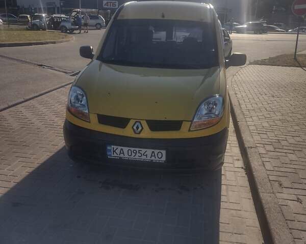 Желтый Рено Кенгу, объемом двигателя 1.46 л и пробегом 382 тыс. км за 2800 $, фото 2 на Automoto.ua