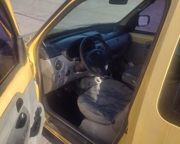 Жовтий Рено Кєнгу, об'ємом двигуна 1.46 л та пробігом 382 тис. км за 2500 $, фото 11 на Automoto.ua