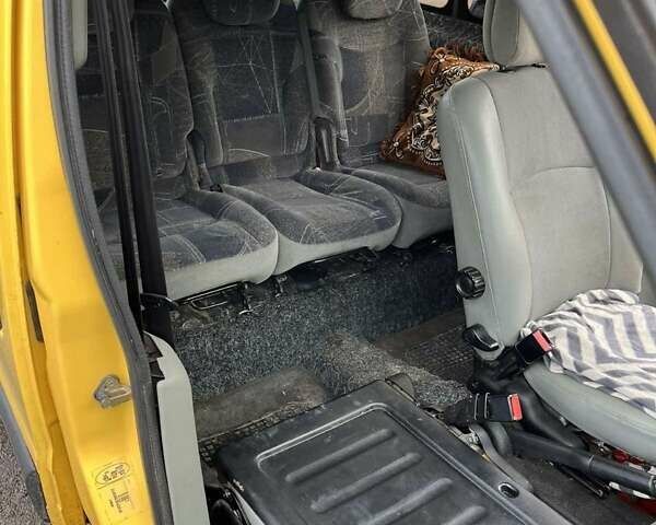 Жовтий Рено Кєнгу, об'ємом двигуна 1.46 л та пробігом 267 тис. км за 3850 $, фото 11 на Automoto.ua