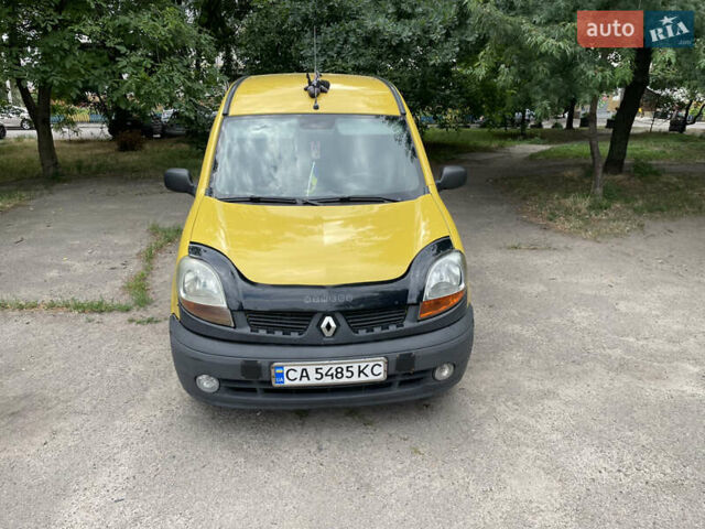 Желтый Рено Кенгу, объемом двигателя 1.46 л и пробегом 302 тыс. км за 4700 $, фото 3 на Automoto.ua