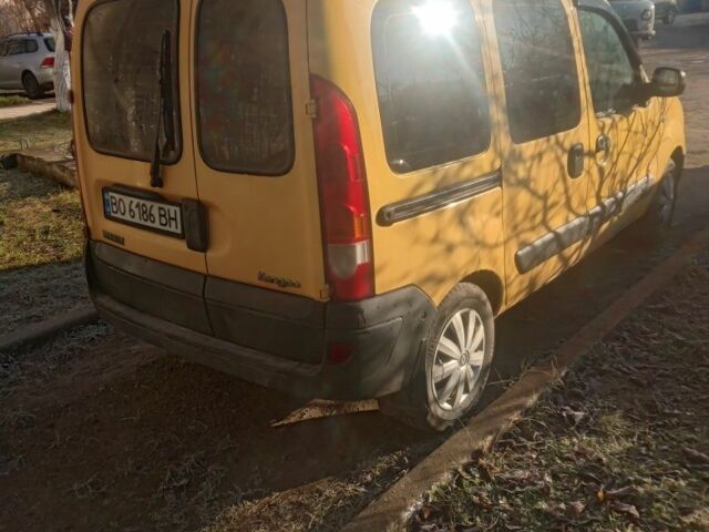 Желтый Рено Кенгу, объемом двигателя 1.5 л и пробегом 294 тыс. км за 3300 $, фото 3 на Automoto.ua