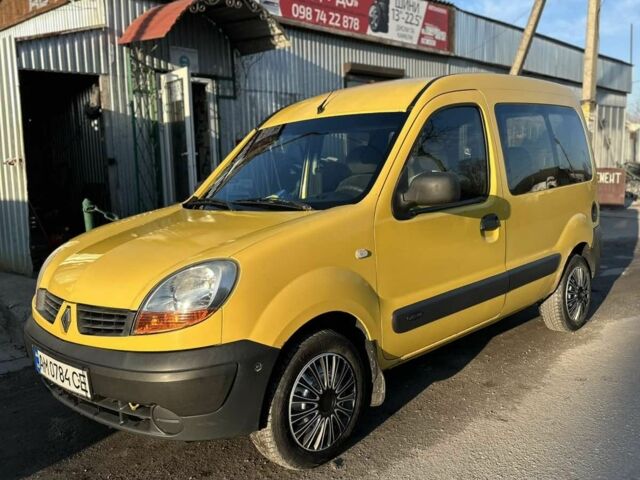 Желтый Рено Кенгу, объемом двигателя 1.5 л и пробегом 365 тыс. км за 3250 $, фото 4 на Automoto.ua