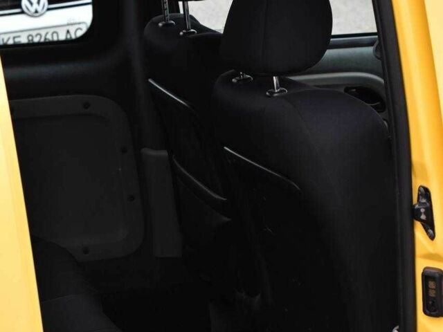 Жовтий Рено Кєнгу, об'ємом двигуна 1.5 л та пробігом 177 тис. км за 5200 $, фото 15 на Automoto.ua