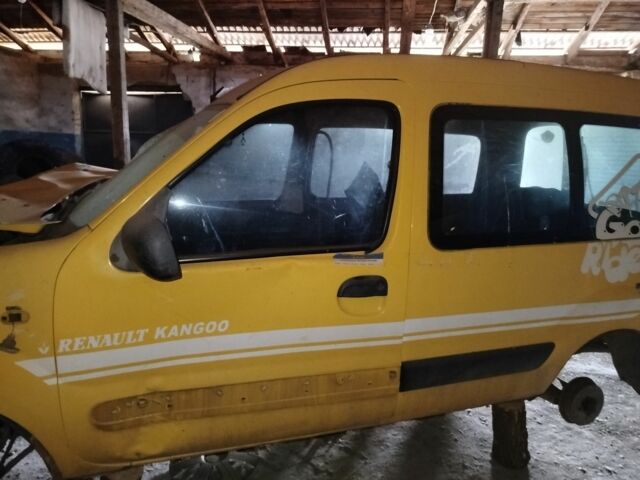 Желтый Рено Кенгу, объемом двигателя 1.5 л и пробегом 3 тыс. км за 1100 $, фото 2 на Automoto.ua