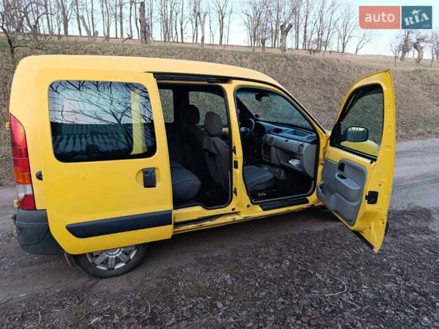 Желтый Рено Кенгу, объемом двигателя 1.5 л и пробегом 364 тыс. км за 3800 $, фото 7 на Automoto.ua