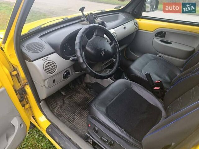 Желтый Рено Кенгу, объемом двигателя 1.5 л и пробегом 340 тыс. км за 3200 $, фото 13 на Automoto.ua