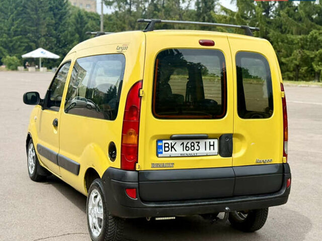 Желтый Рено Кенгу, объемом двигателя 1.46 л и пробегом 298 тыс. км за 3600 $, фото 26 на Automoto.ua