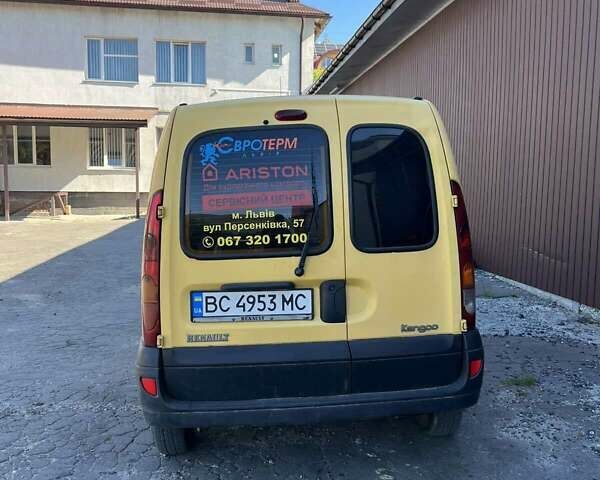 Желтый Рено Кенгу, объемом двигателя 1.46 л и пробегом 216 тыс. км за 3350 $, фото 6 на Automoto.ua