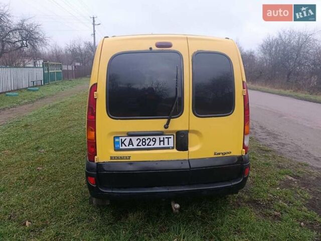 Желтый Рено Кенгу, объемом двигателя 1.5 л и пробегом 340 тыс. км за 3200 $, фото 3 на Automoto.ua