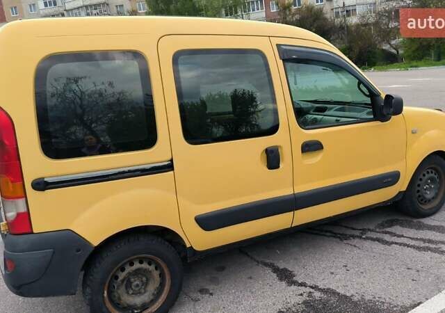 Желтый Рено Кенгу, объемом двигателя 1.5 л и пробегом 323 тыс. км за 3800 $, фото 7 на Automoto.ua