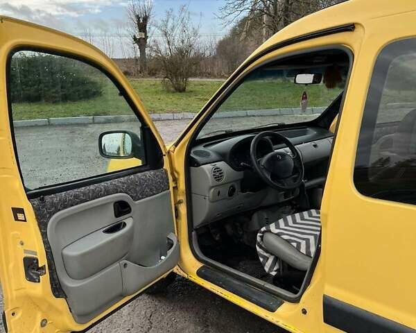 Жовтий Рено Кєнгу, об'ємом двигуна 1.46 л та пробігом 267 тис. км за 3850 $, фото 13 на Automoto.ua