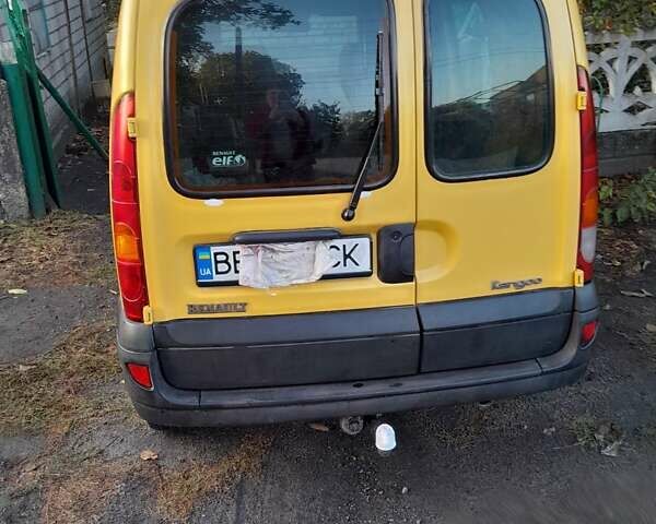Желтый Рено Кенгу, объемом двигателя 1.5 л и пробегом 316 тыс. км за 4700 $, фото 27 на Automoto.ua