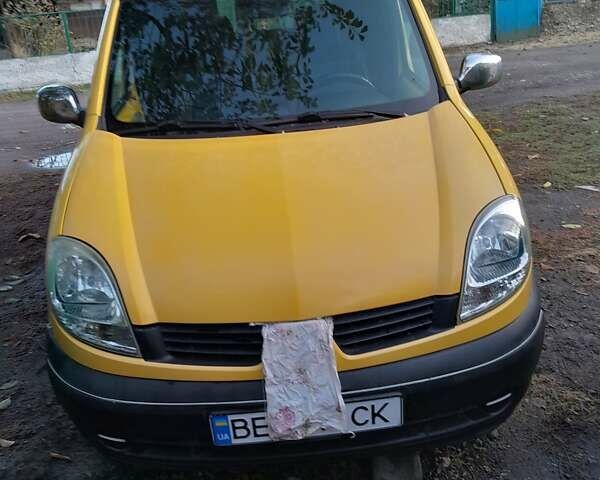 Желтый Рено Кенгу, объемом двигателя 1.5 л и пробегом 316 тыс. км за 4700 $, фото 15 на Automoto.ua