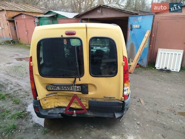 Желтый Рено Кенгу, объемом двигателя 1.46 л и пробегом 240 тыс. км за 2000 $, фото 9 на Automoto.ua