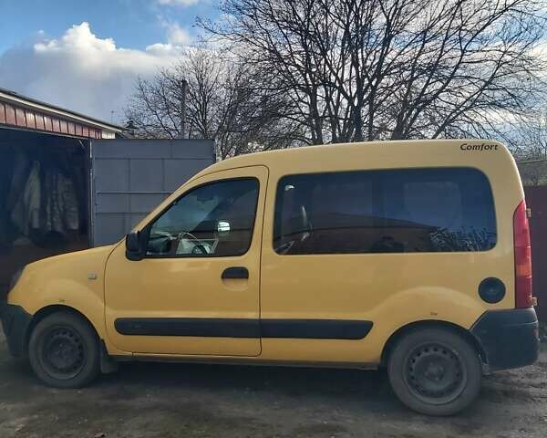 Желтый Рено Кенгу, объемом двигателя 1.46 л и пробегом 169 тыс. км за 4900 $, фото 9 на Automoto.ua