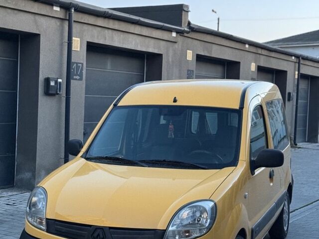 Рено Кєнгу 2007 у Каменце-Подольском на Automoto.ua Жовтий Рено Кєнгу, об'ємом двигуна 1.5 л та пробігом 320 тис. км за 3850 $, фото 4 на Automoto.ua