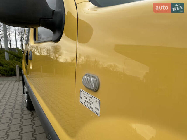 Жовтий Рено Кєнгу, об'ємом двигуна 1.46 л та пробігом 280 тис. км за 4199 $, фото 42 на Automoto.ua