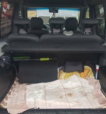 Желтый Рено Кенгу, объемом двигателя 1.5 л и пробегом 230 тыс. км за 4200 $, фото 4 на Automoto.ua