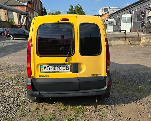 Желтый Рено Кенгу, объемом двигателя 1.5 л и пробегом 287 тыс. км за 5400 $, фото 3 на Automoto.ua