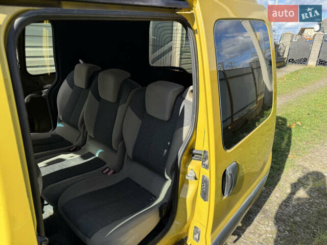 Жовтий Рено Кєнгу, об'ємом двигуна 1.46 л та пробігом 320 тис. км за 3200 $, фото 4 на Automoto.ua