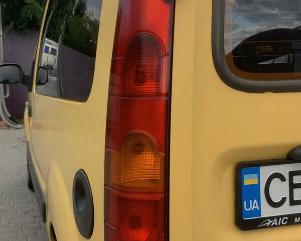 Жовтий Рено Кєнгу, об'ємом двигуна 1.5 л та пробігом 265 тис. км за 4000 $, фото 4 на Automoto.ua