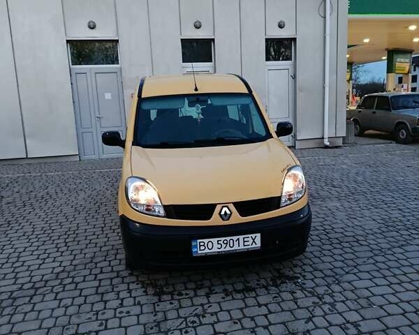 Желтый Рено Кенгу, объемом двигателя 1.46 л и пробегом 280 тыс. км за 3299 $, фото 9 на Automoto.ua