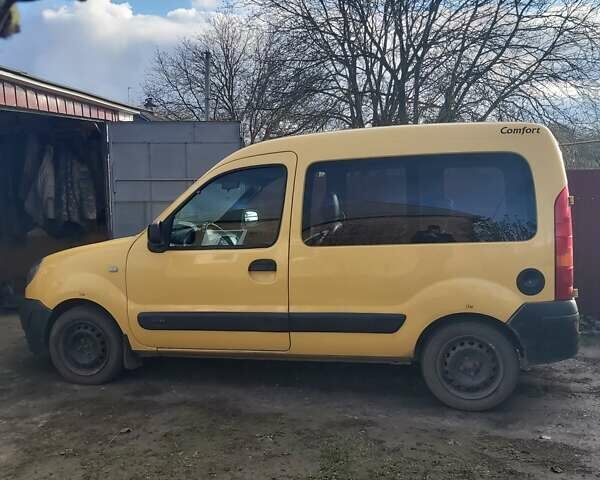 Желтый Рено Кенгу, объемом двигателя 1.46 л и пробегом 169 тыс. км за 4900 $, фото 2 на Automoto.ua