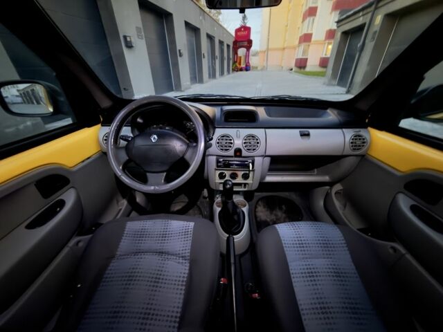 Рено Кєнгу 2007 у Каменце-Подольском на Automoto.ua Жовтий Рено Кєнгу, об'ємом двигуна 1.5 л та пробігом 320 тис. км за 3850 $, фото 5 на Automoto.ua