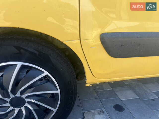 Жовтий Рено Кєнгу, об'ємом двигуна 1.46 л та пробігом 270 тис. км за 3300 $, фото 6 на Automoto.ua