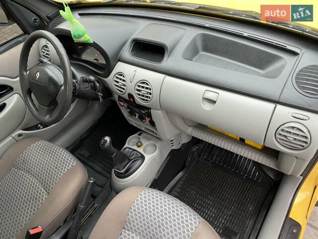 Жовтий Рено Кєнгу, об'ємом двигуна 1.46 л та пробігом 280 тис. км за 4199 $, фото 33 на Automoto.ua