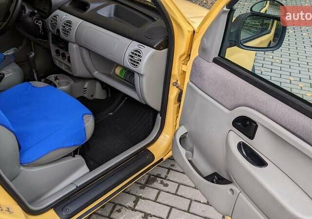 Рено Кєнгу 2007 у Рівному на Automoto.ua Жовтий Рено Кєнгу, об'ємом двигуна 1.46 л та пробігом 219 тис. км за 3750 $, фото 6 на Automoto.ua