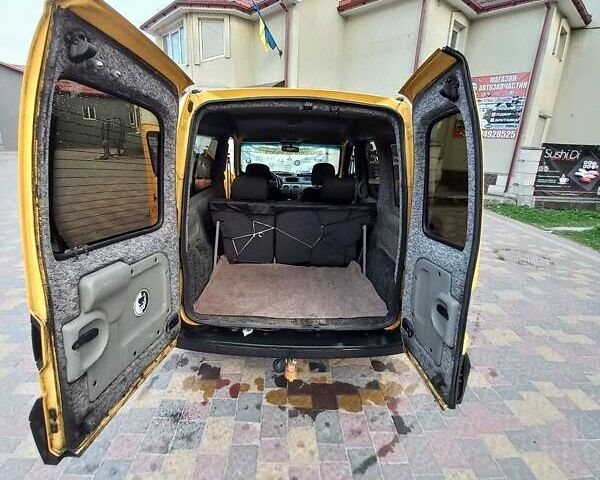 Жовтий Рено Кєнгу, об'ємом двигуна 1.5 л та пробігом 276 тис. км за 5250 $, фото 8 на Automoto.ua