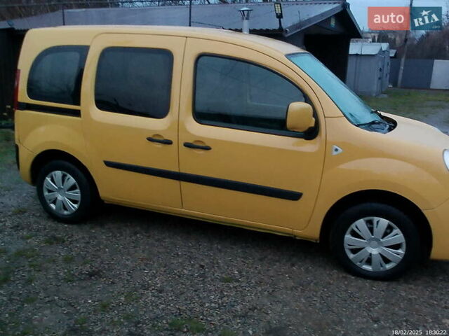 Жовтий Рено Кєнгу, об'ємом двигуна 1.46 л та пробігом 131 тис. км за 5900 $, фото 10 на Automoto.ua