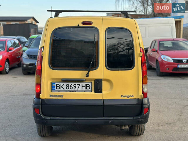 Желтый Рено Кенгу, объемом двигателя 1.46 л и пробегом 299 тыс. км за 3850 $, фото 15 на Automoto.ua