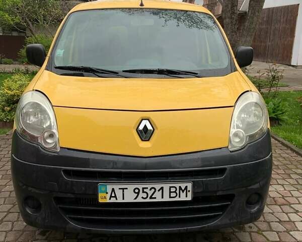 Жовтий Рено Кєнгу, об'ємом двигуна 1.5 л та пробігом 190 тис. км за 5500 $, фото 1 на Automoto.ua
