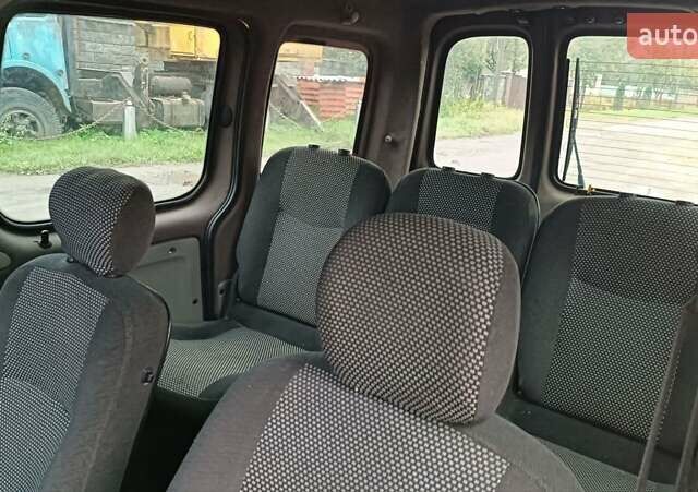 Желтый Рено Кенгу, объемом двигателя 1.5 л и пробегом 339 тыс. км за 3550 $, фото 29 на Automoto.ua