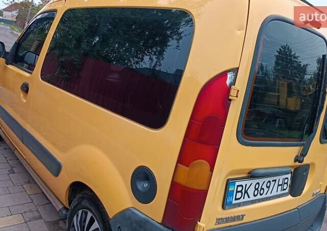 Желтый Рено Кенгу, объемом двигателя 1.5 л и пробегом 339 тыс. км за 3550 $, фото 25 на Automoto.ua