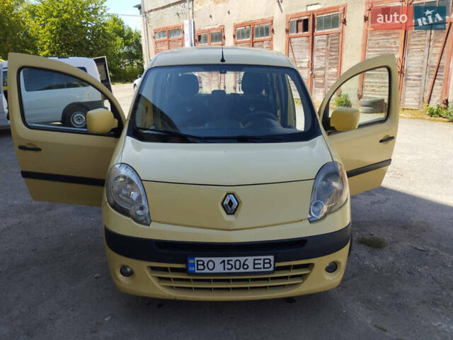 Желтый Рено Кенгу, объемом двигателя 1.5 л и пробегом 278 тыс. км за 5600 $, фото 9 на Automoto.ua