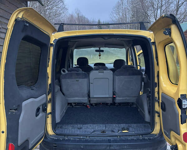 Желтый Рено Кенгу, объемом двигателя 1.5 л и пробегом 312 тыс. км за 4700 $, фото 16 на Automoto.ua