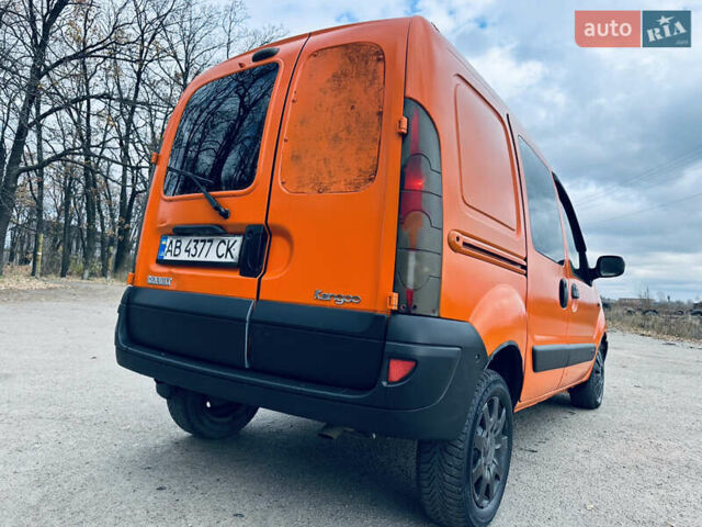 Жовтий Рено Кєнгу, об'ємом двигуна 1.5 л та пробігом 250 тис. км за 2000 $, фото 17 на Automoto.ua