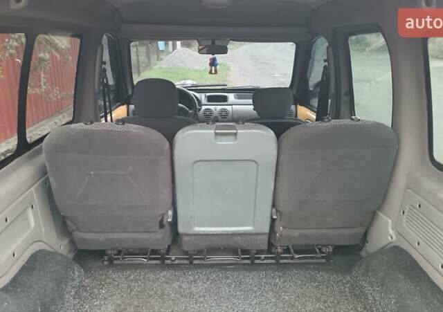 Желтый Рено Кенгу, объемом двигателя 1.5 л и пробегом 339 тыс. км за 3550 $, фото 30 на Automoto.ua