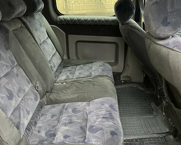 Желтый Рено Кенгу, объемом двигателя 1.46 л и пробегом 348 тыс. км за 4650 $, фото 11 на Automoto.ua