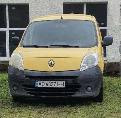 Желтый Рено Кенгу, объемом двигателя 1.5 л и пробегом 219 тыс. км за 3850 $, фото 2 на Automoto.ua