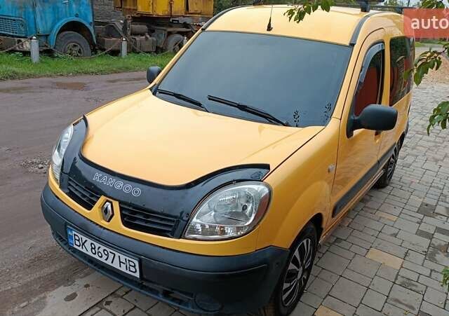 Желтый Рено Кенгу, объемом двигателя 1.5 л и пробегом 339 тыс. км за 3550 $, фото 16 на Automoto.ua