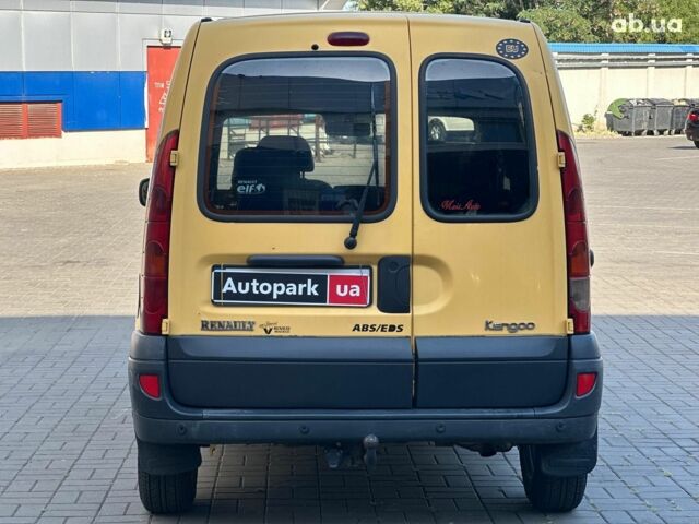 Желтый Рено Кенгу, объемом двигателя 1.5 л и пробегом 260 тыс. км за 4940 $, фото 2 на Automoto.ua