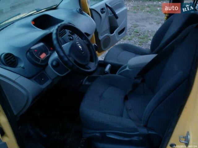 Жовтий Рено Кєнгу, об'ємом двигуна 1.46 л та пробігом 131 тис. км за 5900 $, фото 4 на Automoto.ua