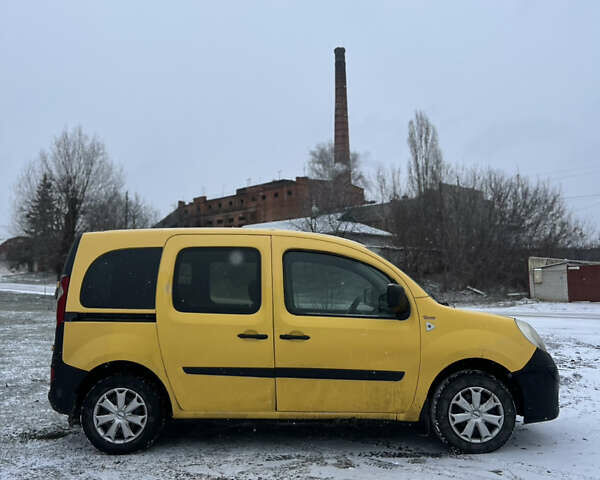 Жовтий Рено Кєнгу, об'ємом двигуна 1.46 л та пробігом 330 тис. км за 4350 $, фото 3 на Automoto.ua