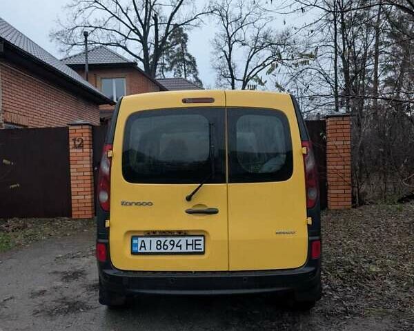 Желтый Рено Кенгу, объемом двигателя 1.46 л и пробегом 330 тыс. км за 5800 $, фото 12 на Automoto.ua