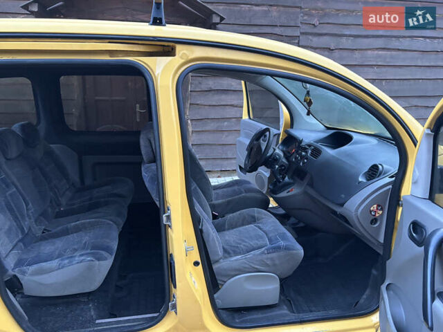 Желтый Рено Кенгу, объемом двигателя 1.5 л и пробегом 312 тыс. км за 4700 $, фото 19 на Automoto.ua