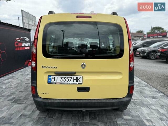 Желтый Рено Кенгу, объемом двигателя 1.6 л и пробегом 165 тыс. км за 7800 $, фото 4 на Automoto.ua